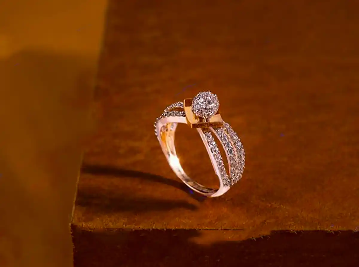 انگشتر نگین سوراسکی مدرن