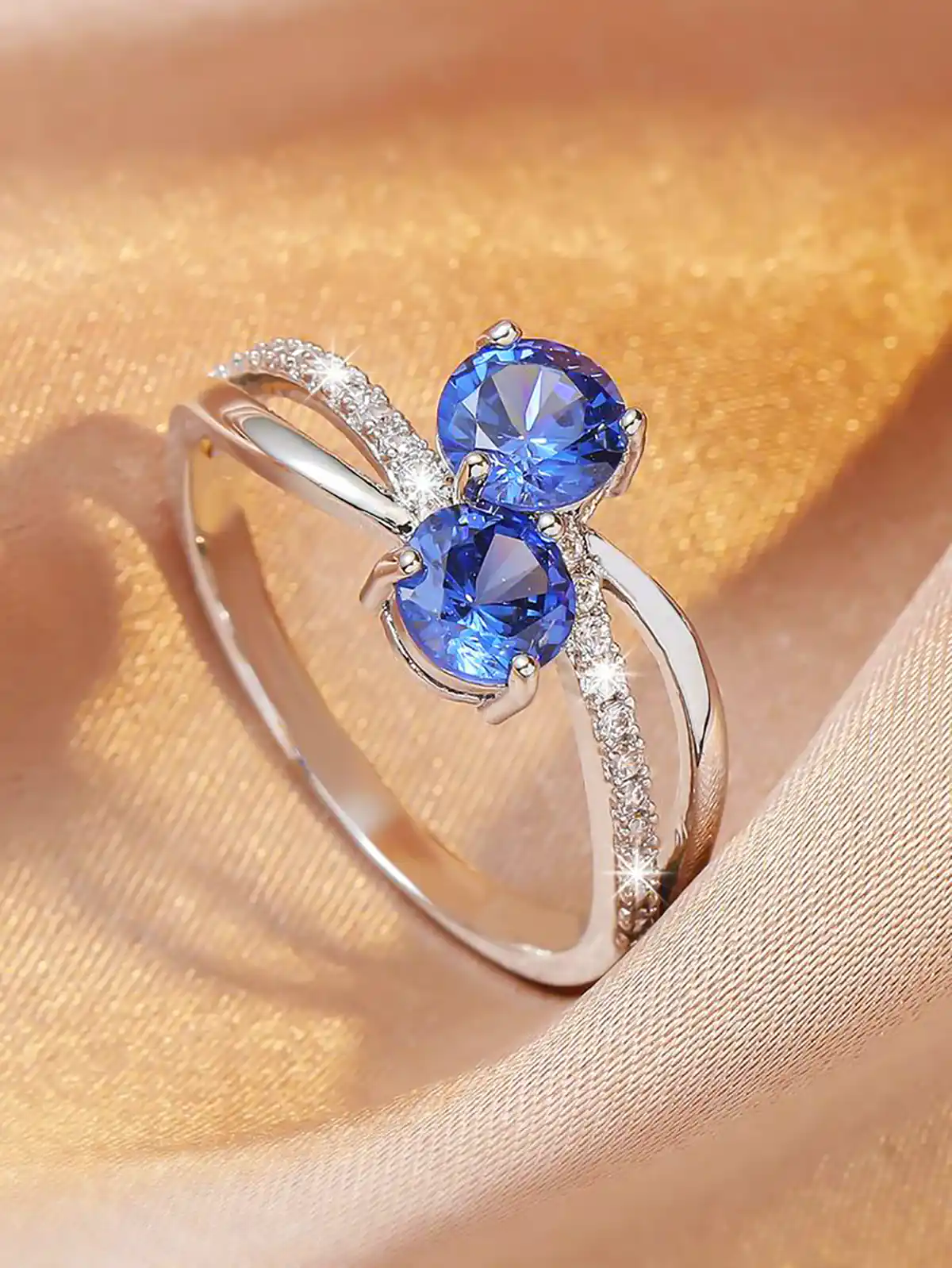 انگشتر نگین سوراسکی مدرن