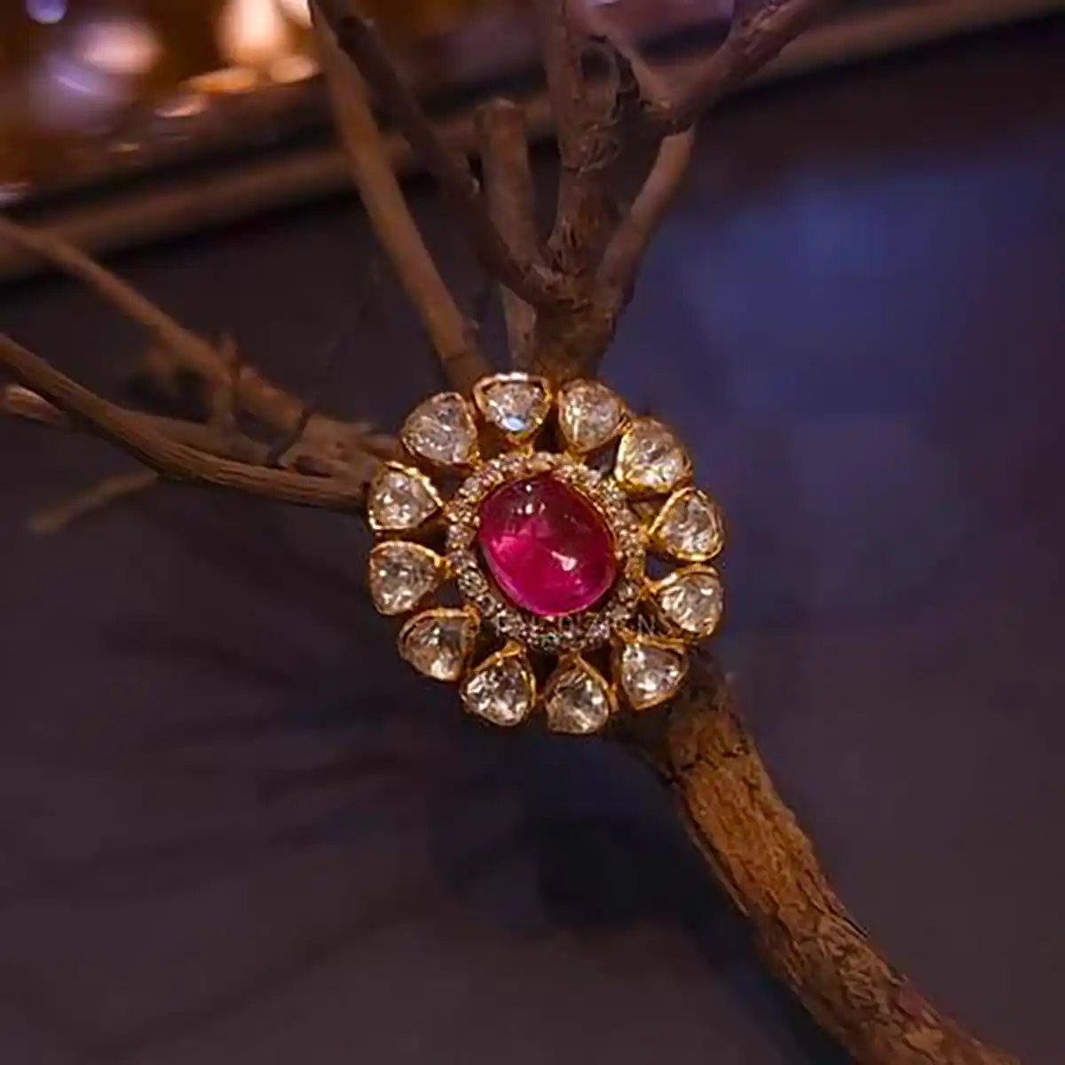 انگشتر نگین سوراسکی مدرن