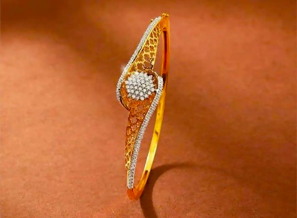 بنگل طلا دخترانه