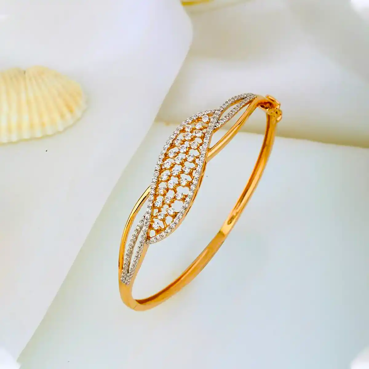 بنگل طلا دخترانه