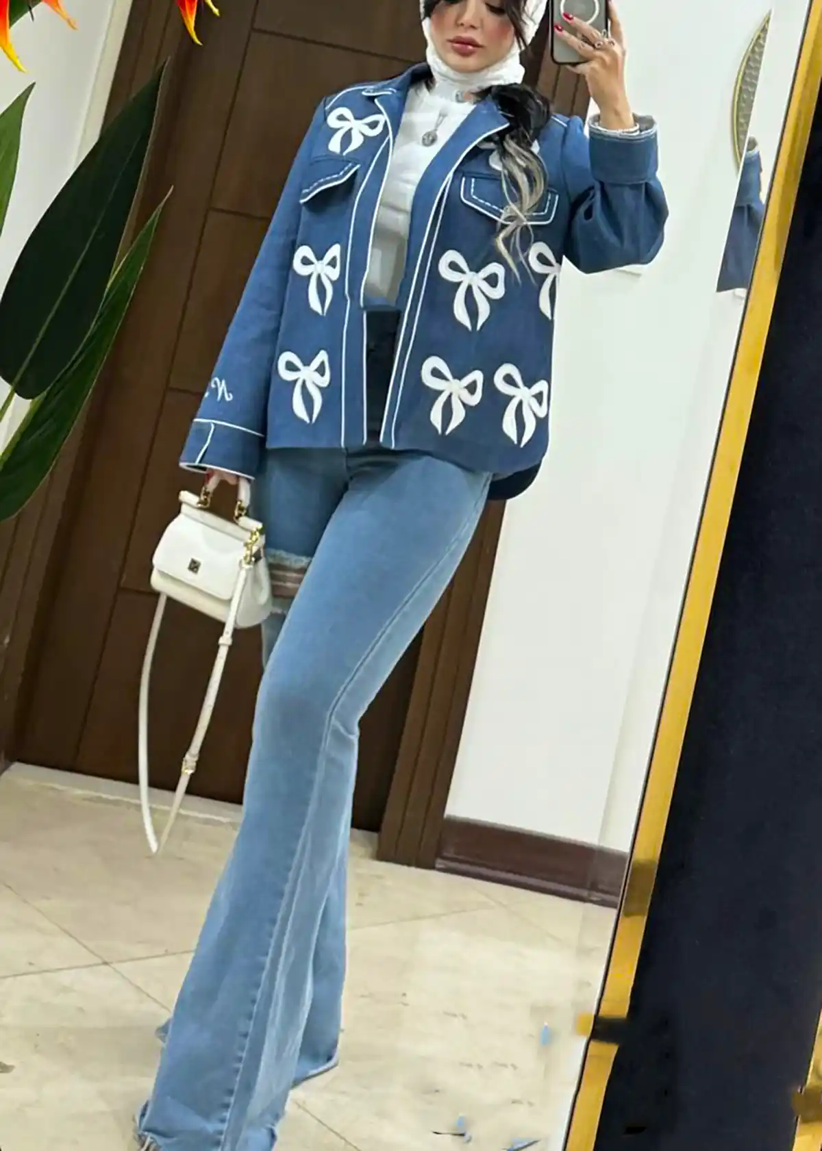 مانتو کتی باکلاس