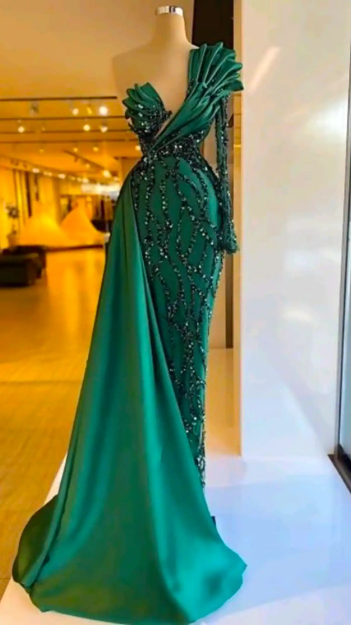 ماکسی مجلسی سبز شیک