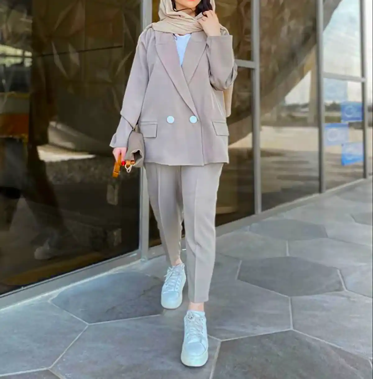 استایل مدرن شیک زنانه