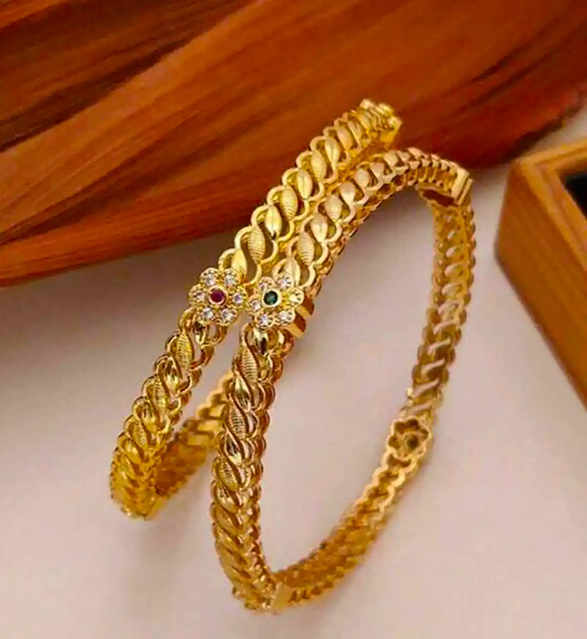 النگو طلا باکلاس