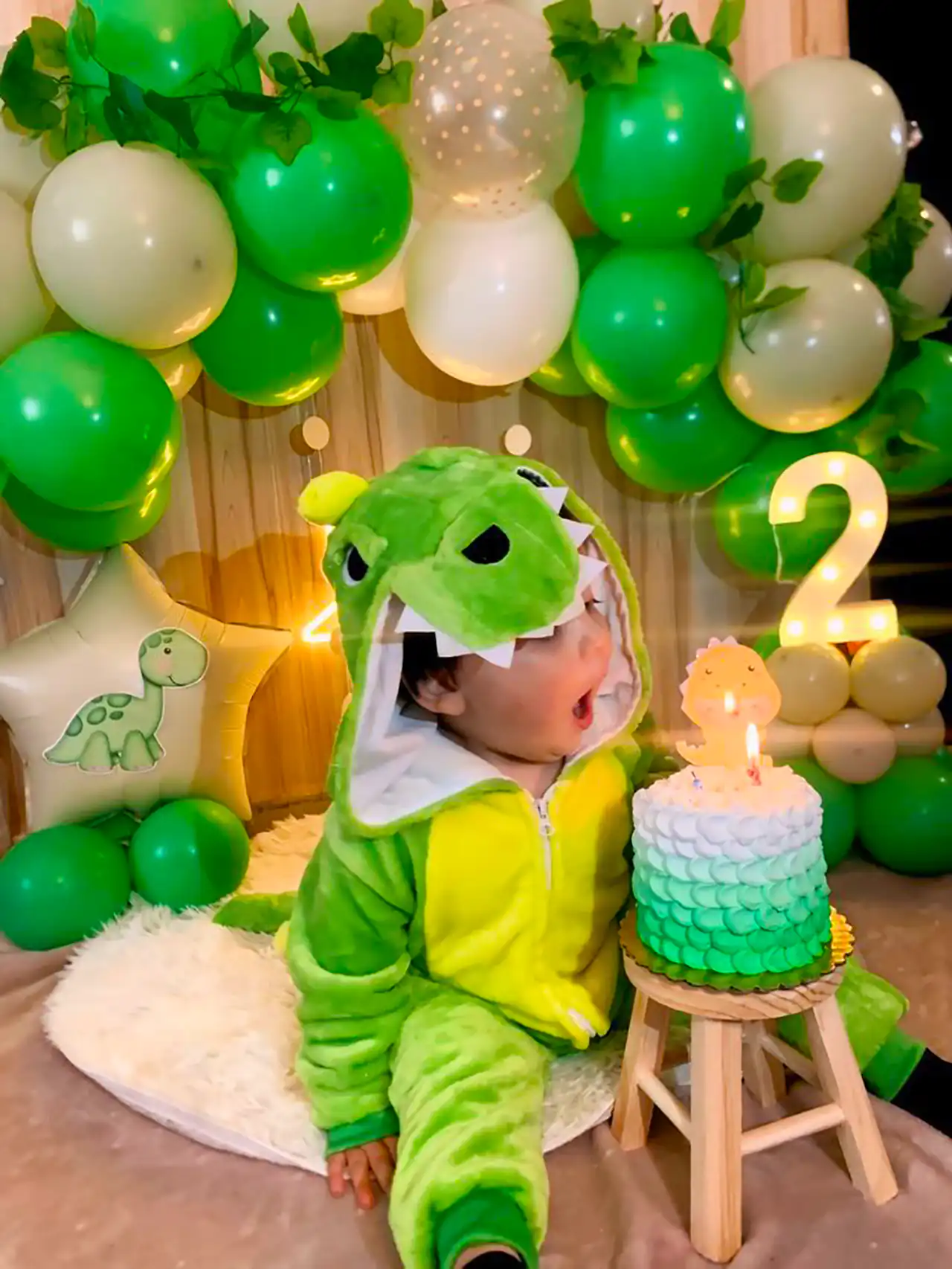 بادکنک آرایی تولد