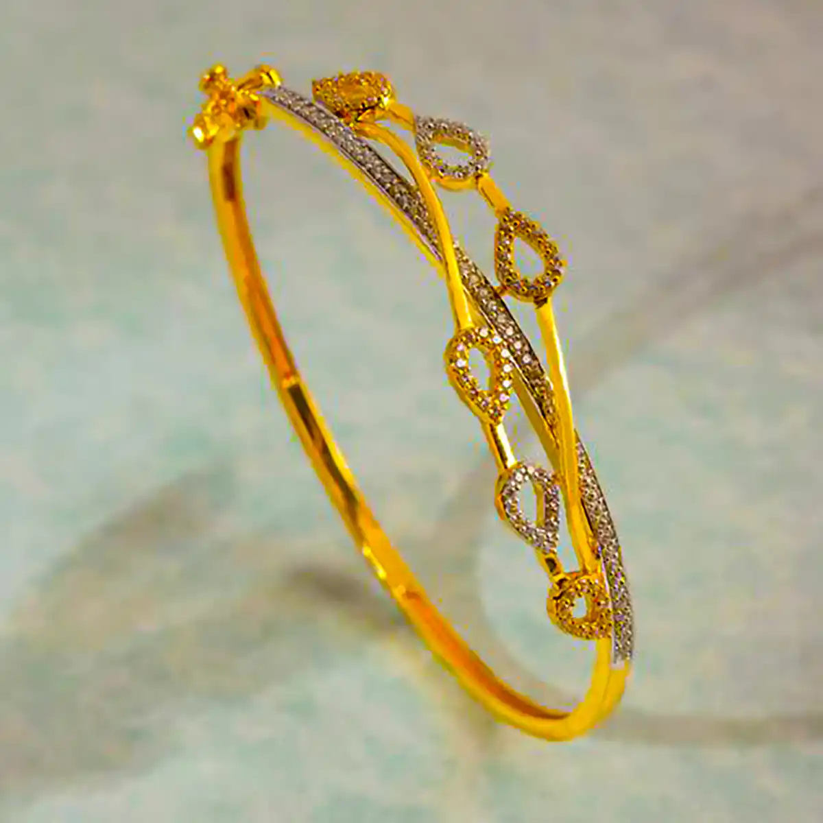 بنگل طلا سوارسکی شیک