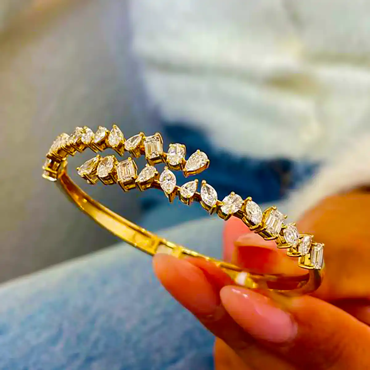 بنگل طلا سوارسکی شیک