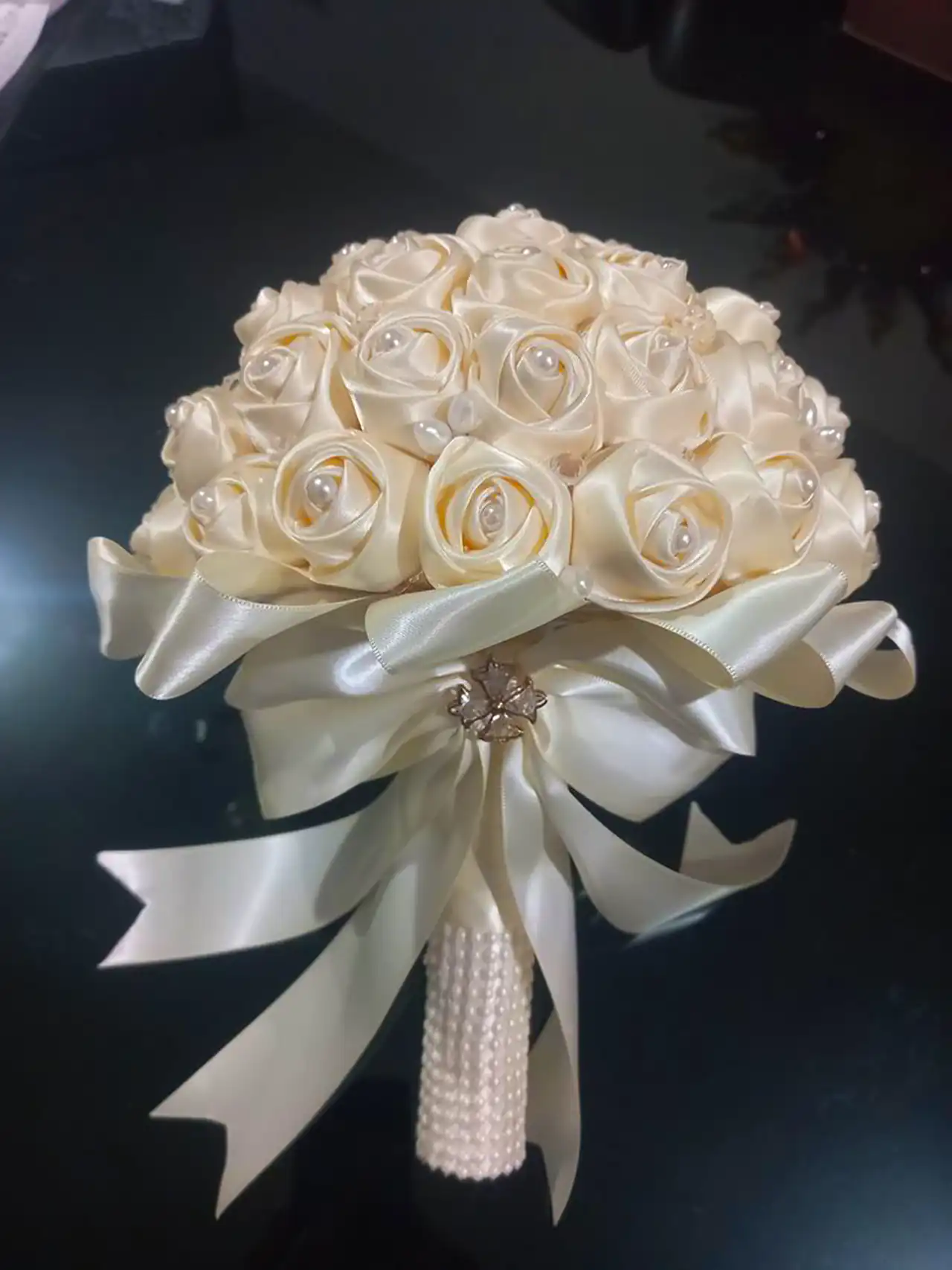 دسته گل عروس