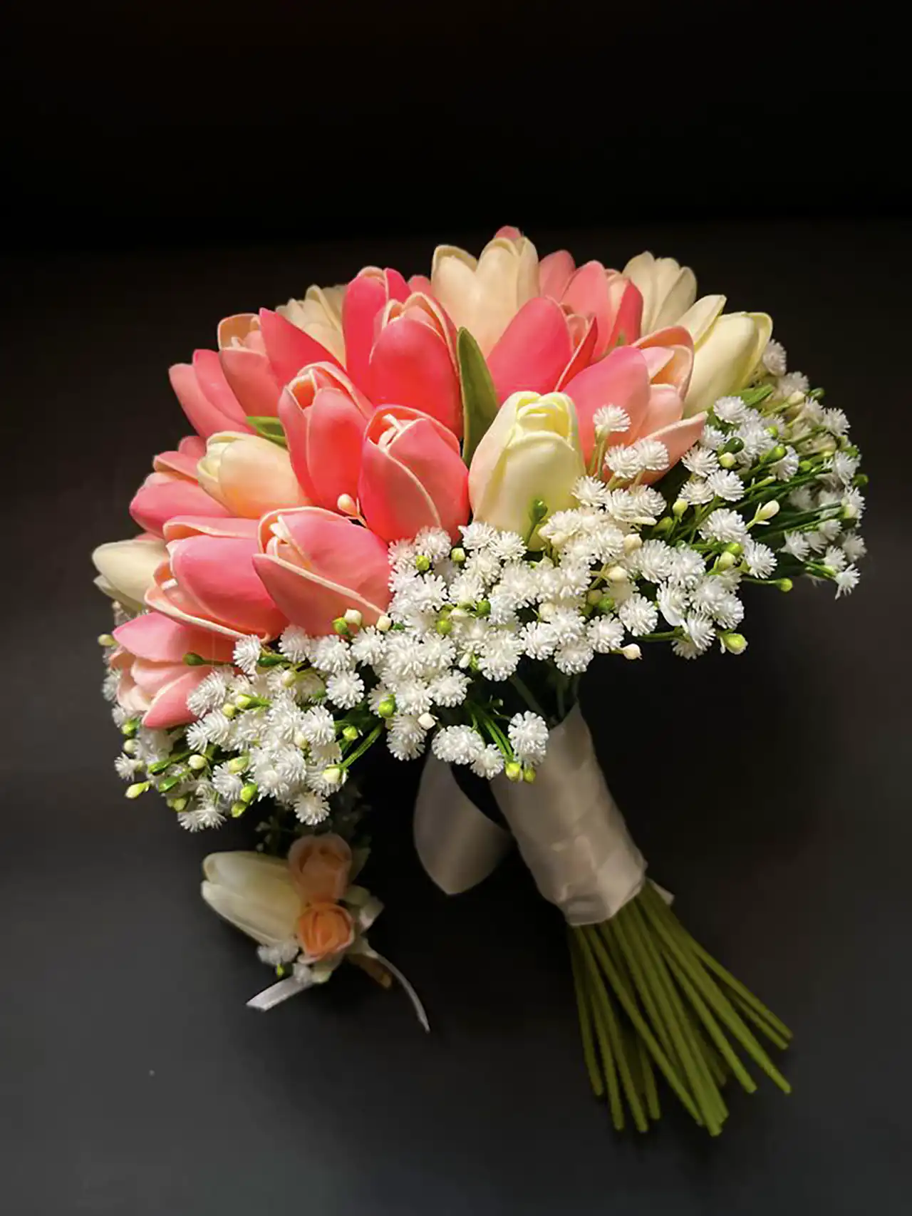 دسته گل عروس