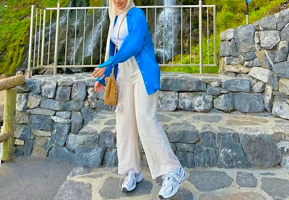 استایل آبی شیک زنانه