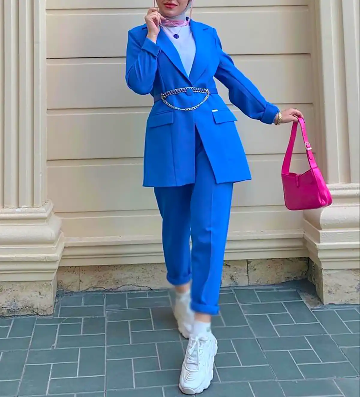 استایل آبی شیک زنانه