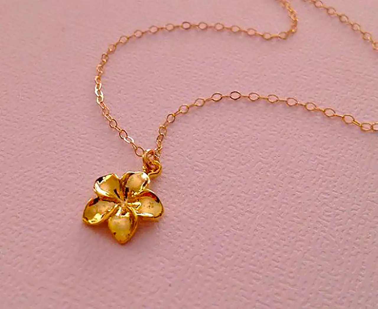 گردن آویز جدید طلا