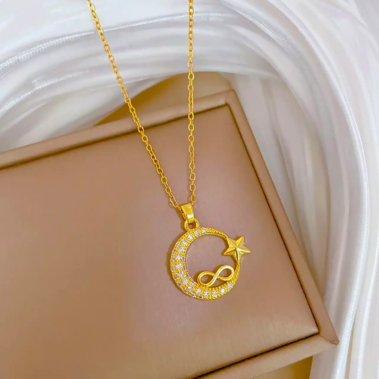 گردن آویز جدید طلا