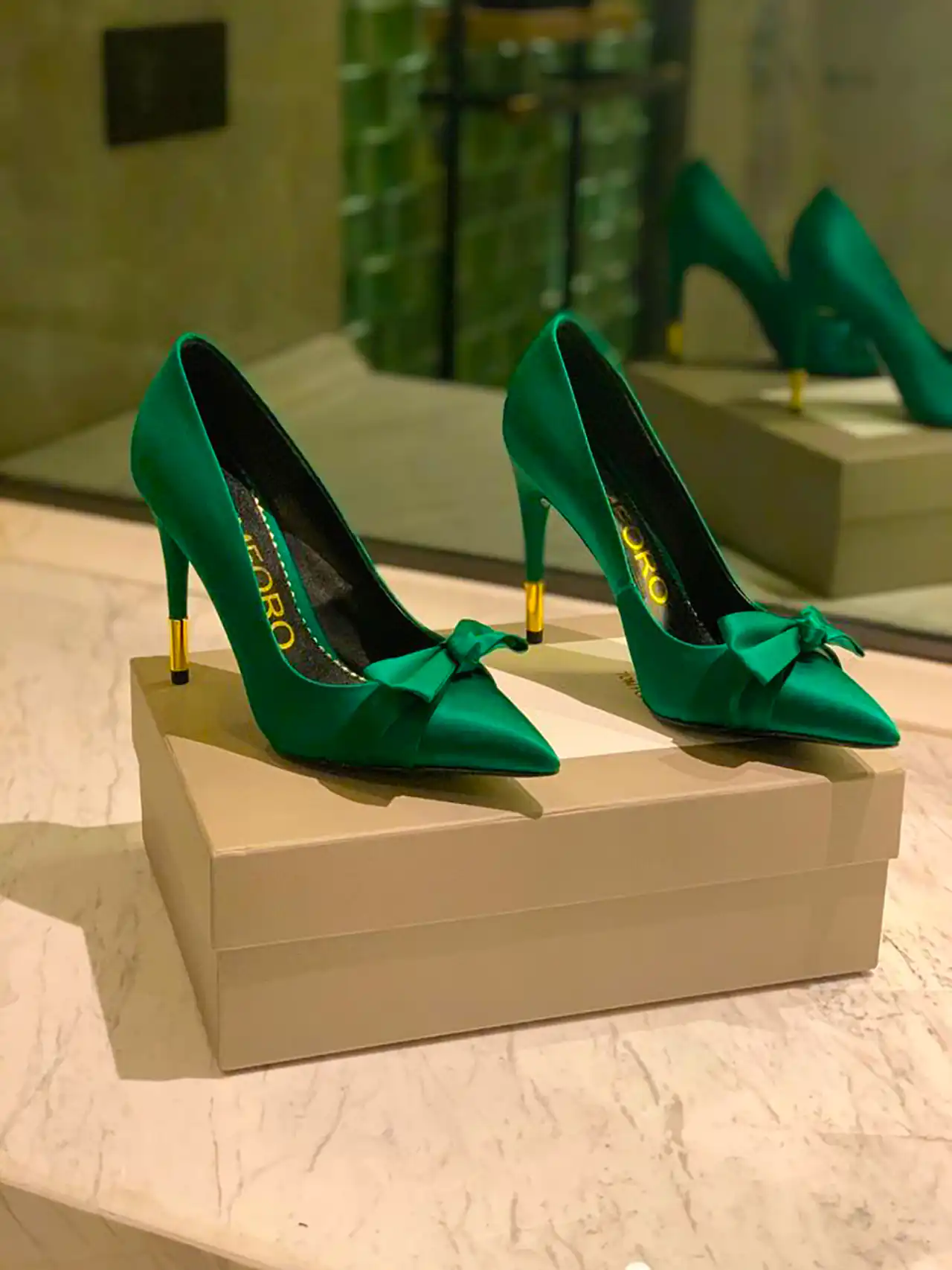 کفش مجلسی زنانه