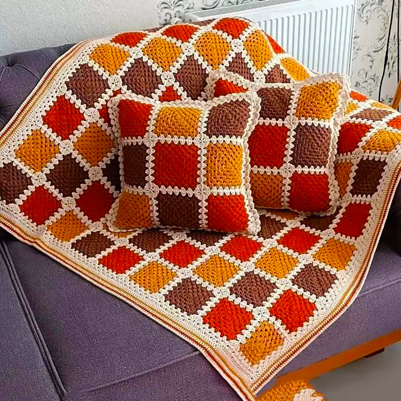 کوسن کلاسیک مبل