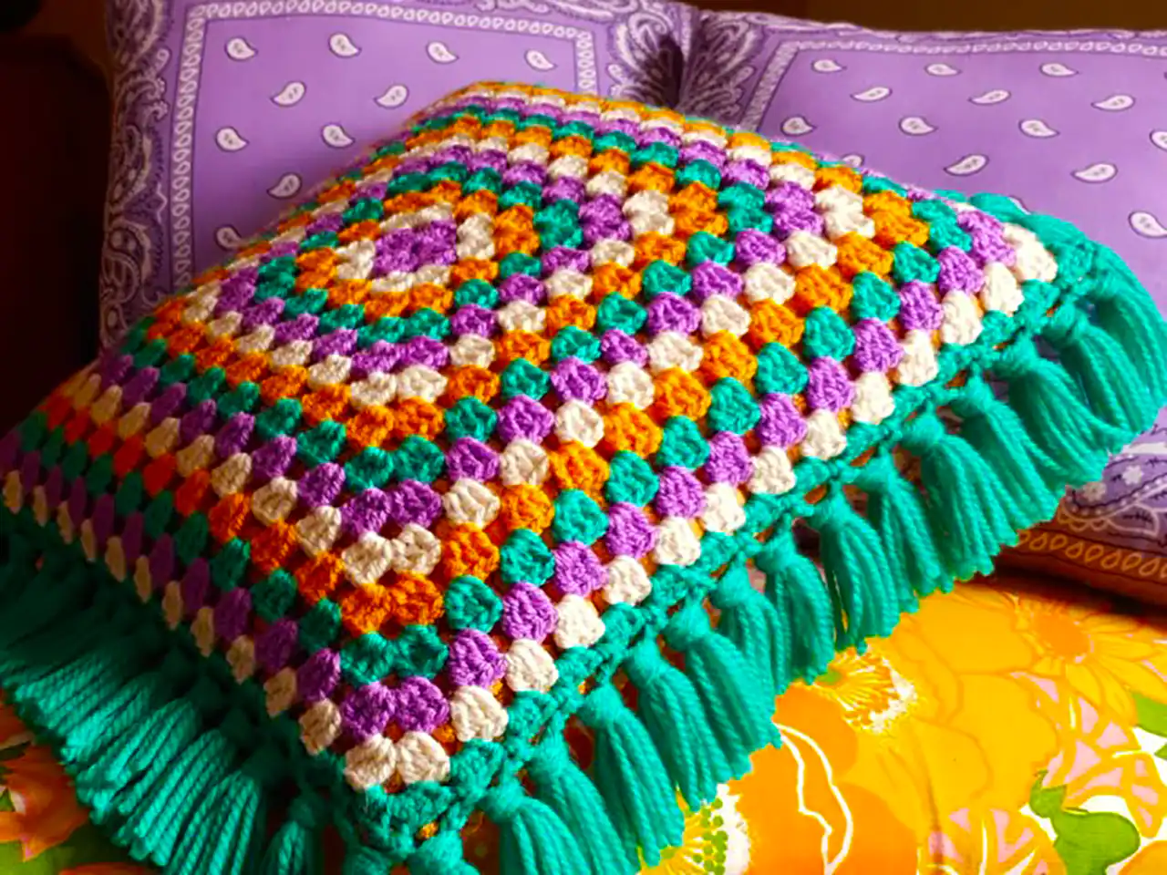 کوسن کلاسیک مبل