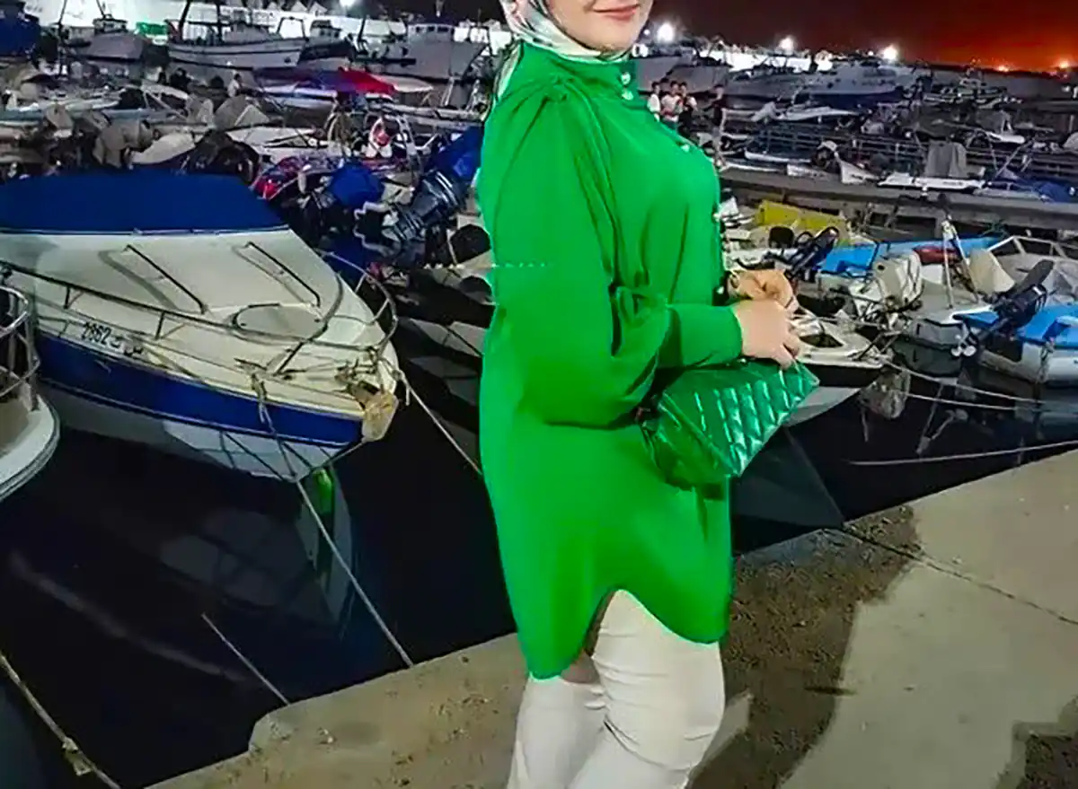 لباس بیرونی سبز زنانه