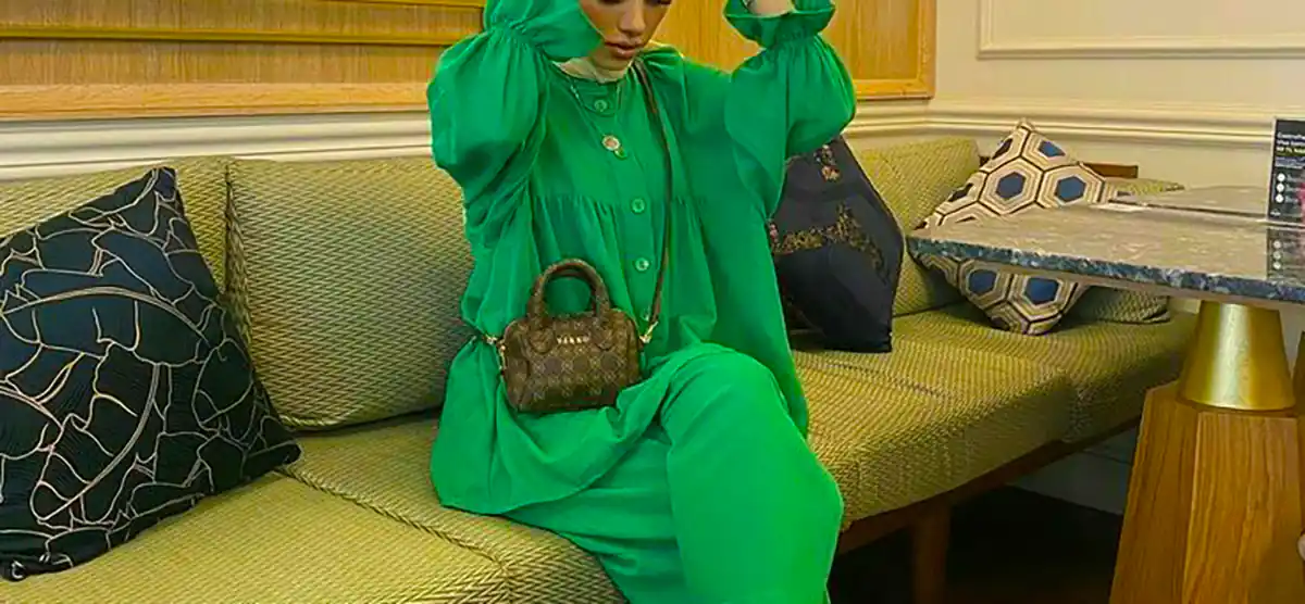 لباس بیرونی سبز زنانه