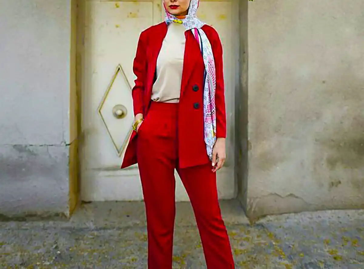 مانتو قرمز زنانه شیک