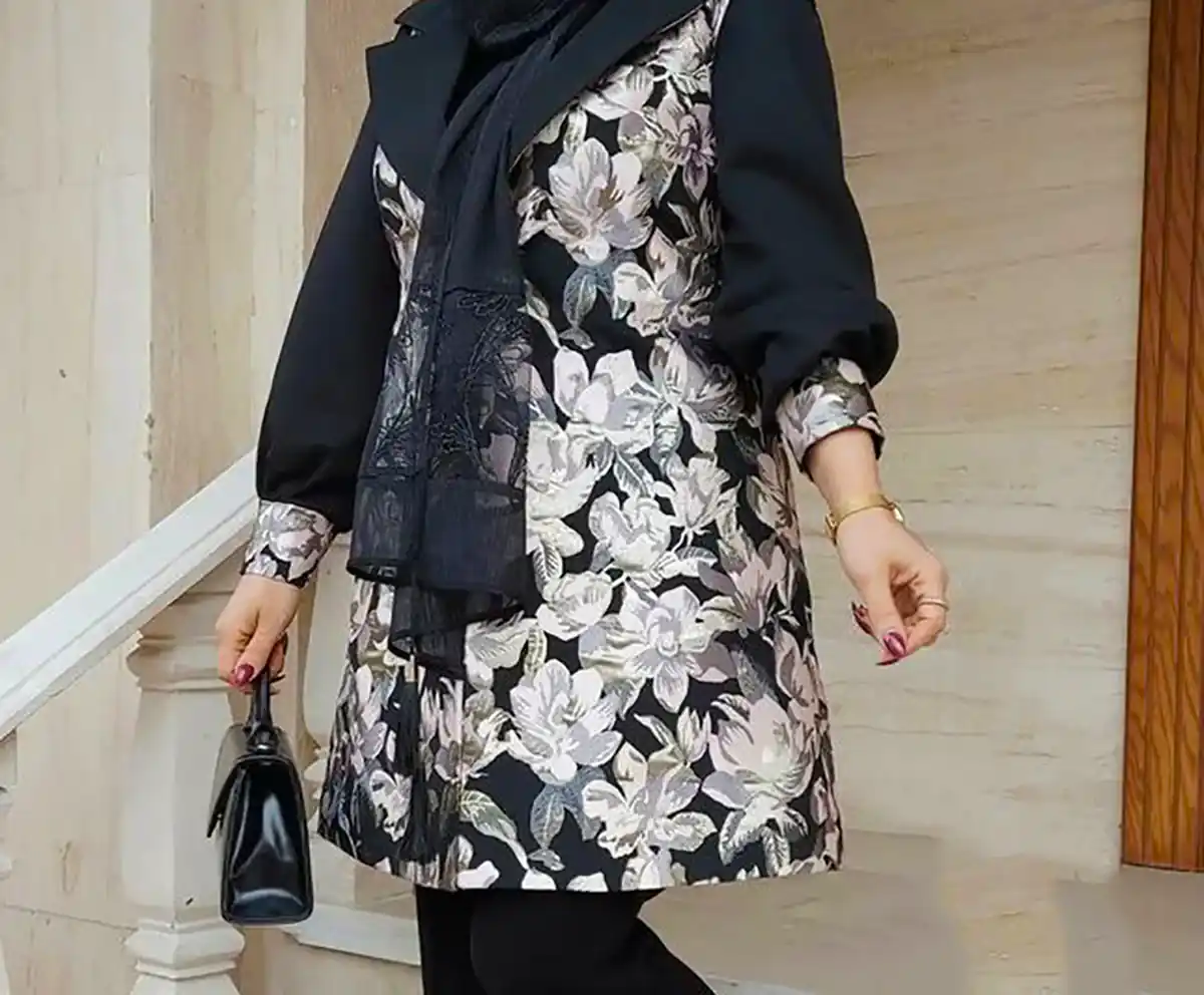 مانتو رسمی سن بالا