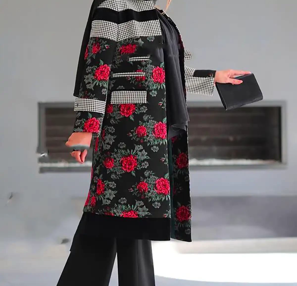 مانتو رسمی سن بالا