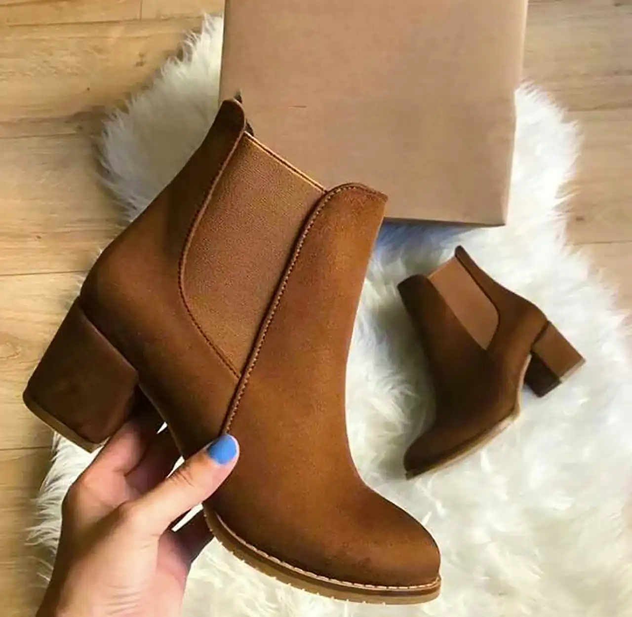 نیم بوت زنانه