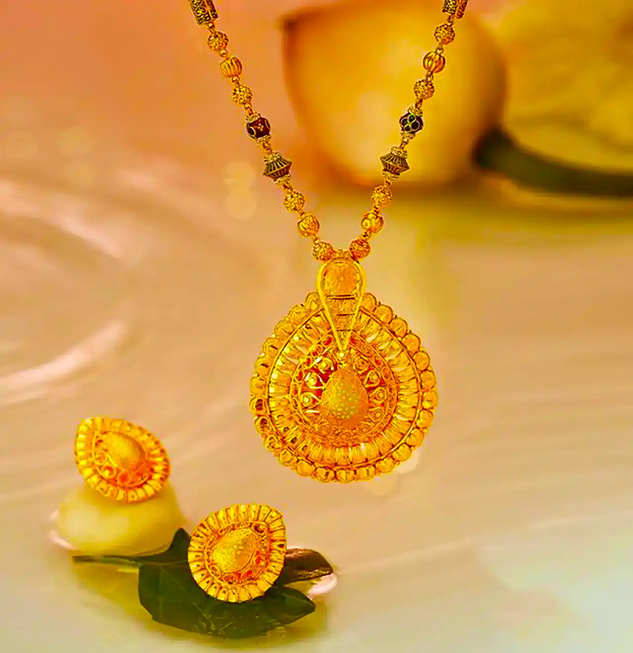 نیم ست طلا خاص