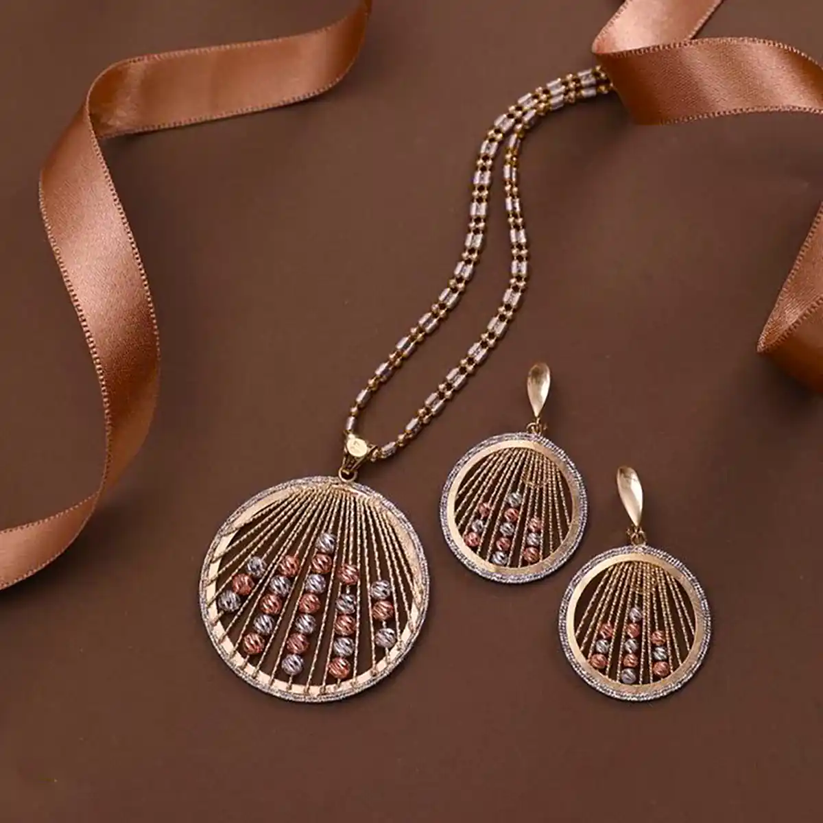 نیم ست طلا لاکچری