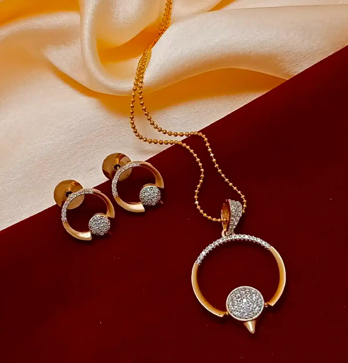 نیم ست طلا لاکچری