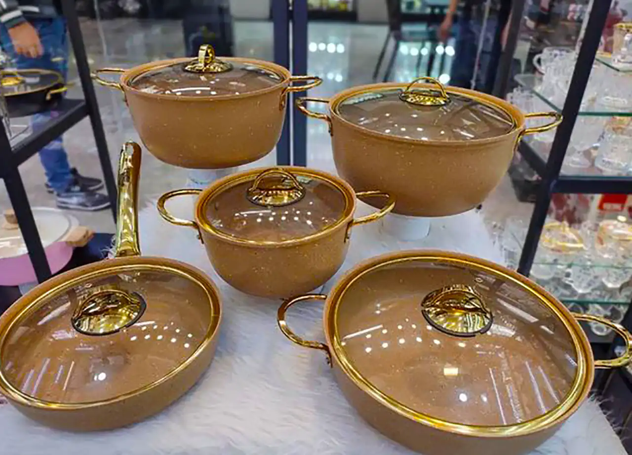 سرویس قابلمه چدن