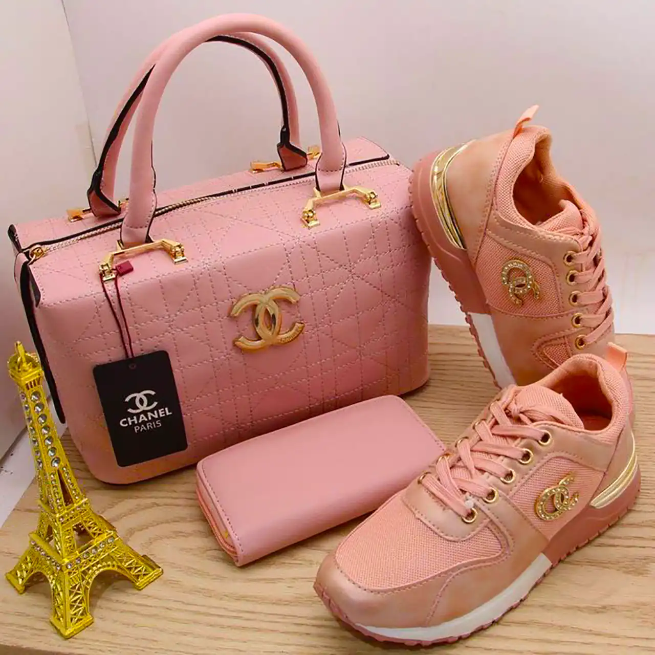 ست کیف و کتونی