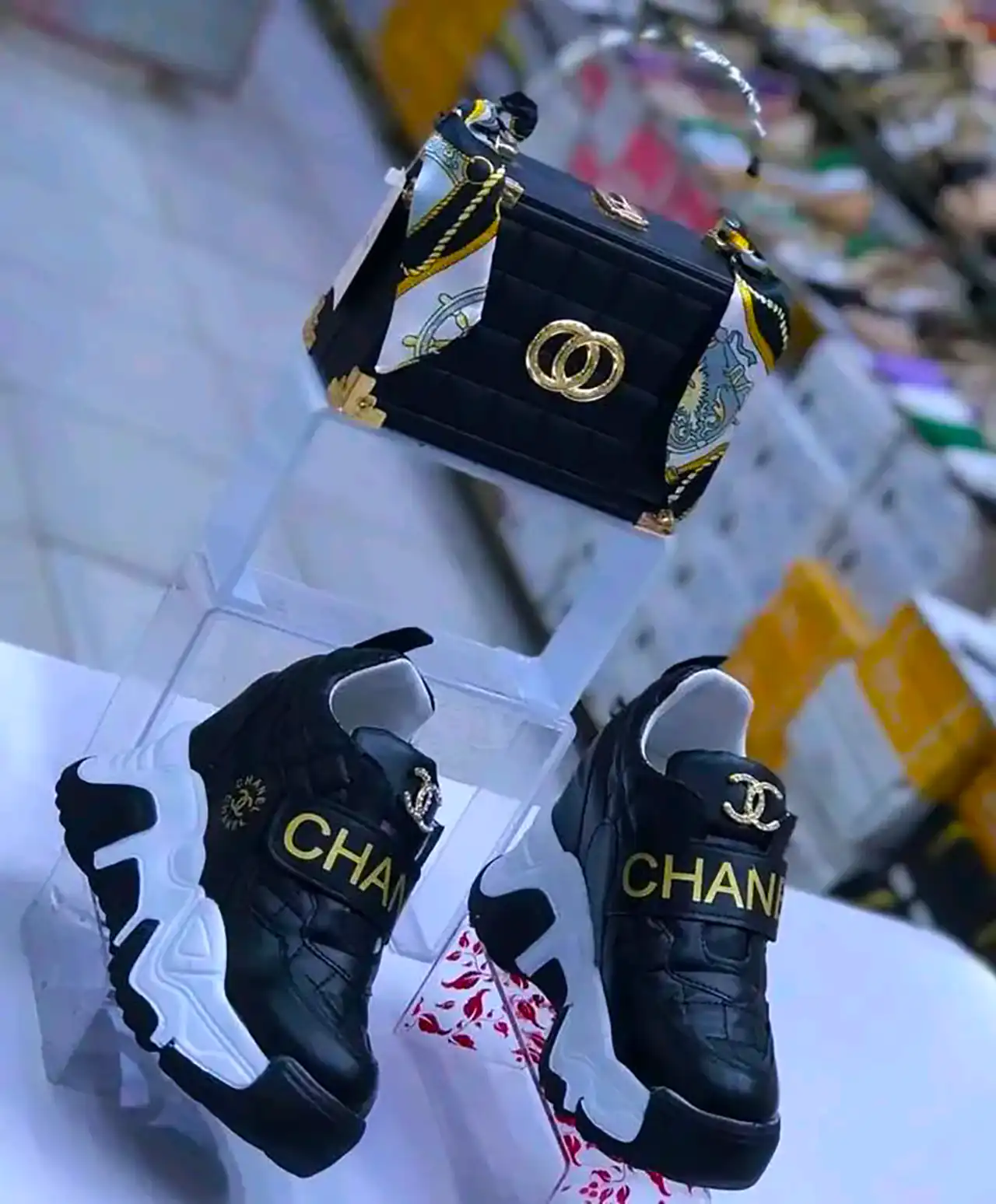 ست کیف و کتونی