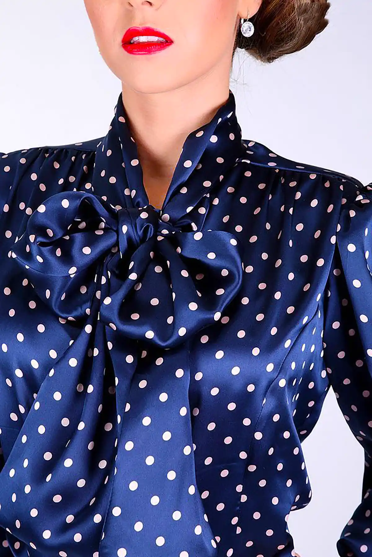 شومیز خالدار زنانه