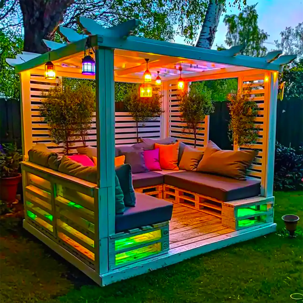 آلاچیق شیک چوبی