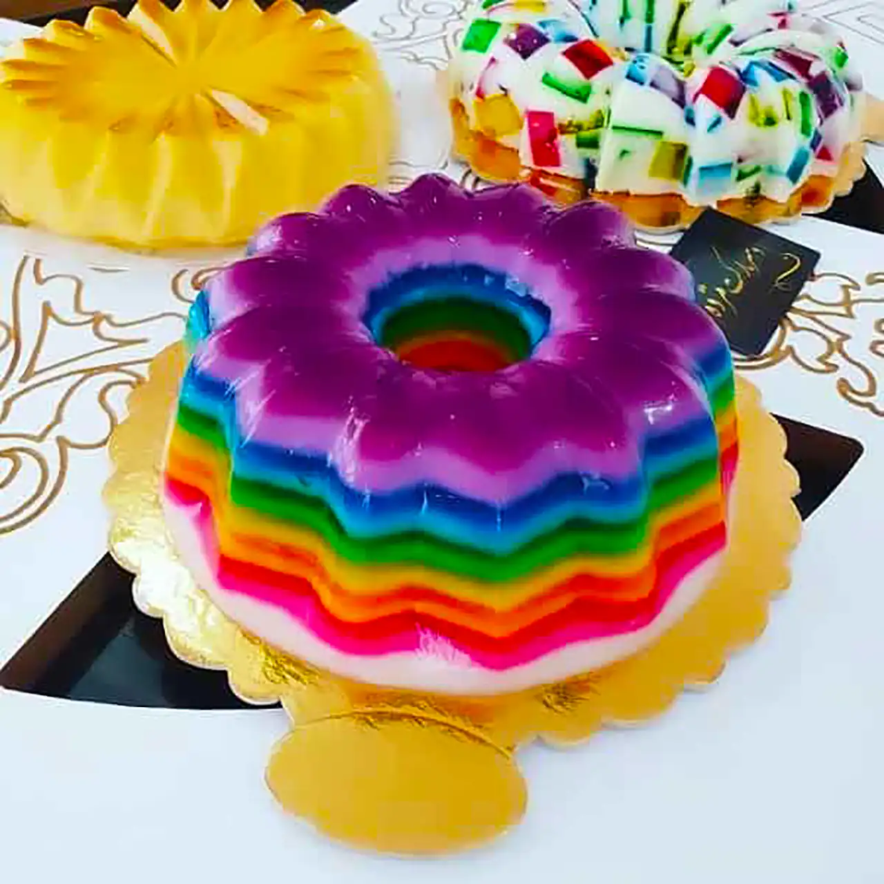 دسر ژله ای مجلسی