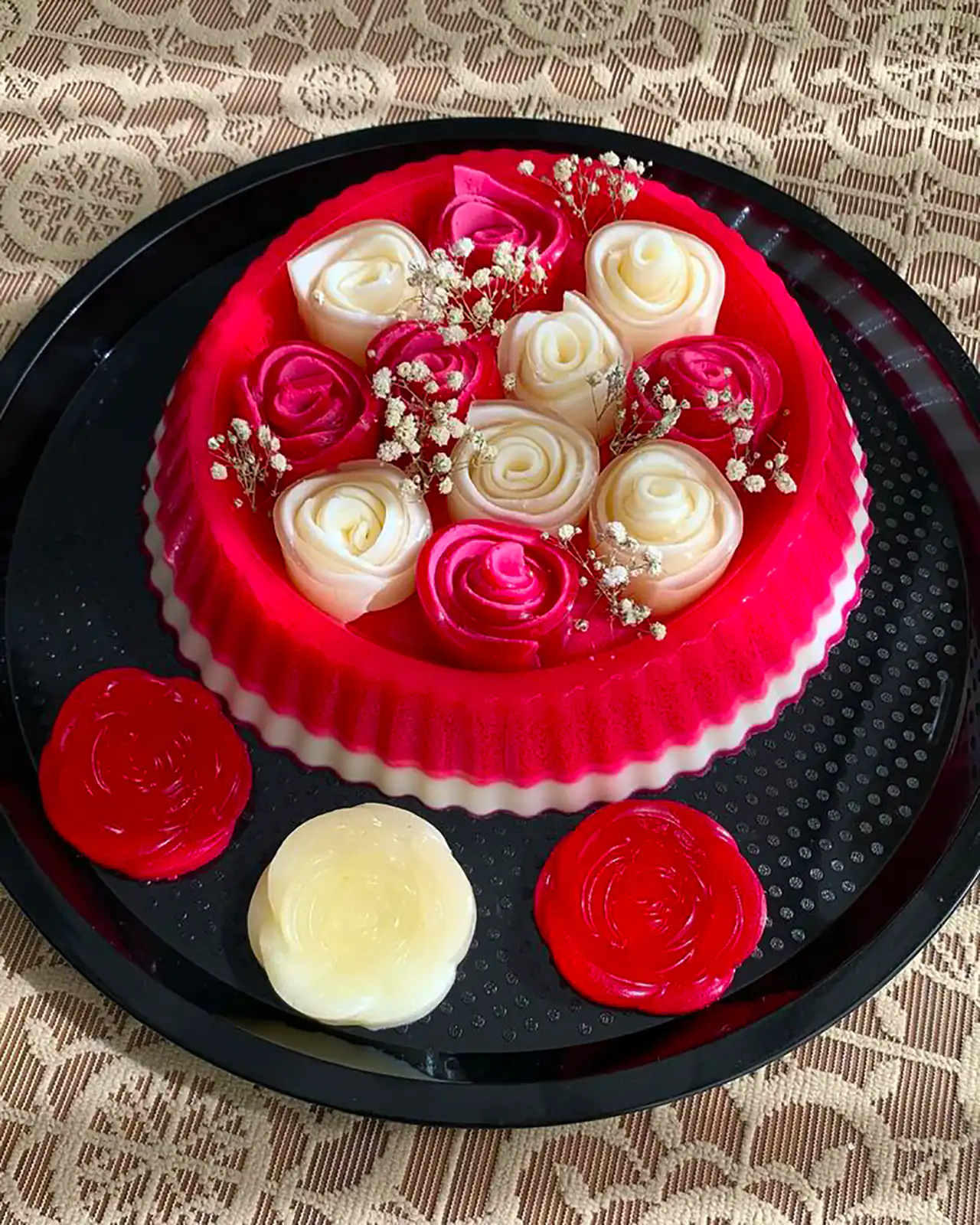 دسر ژله ای مجلسی