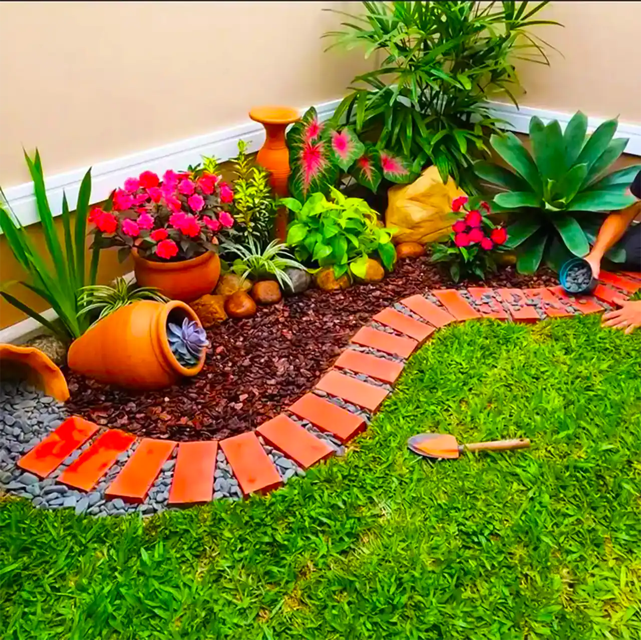 دیزاین حیاط ویلا