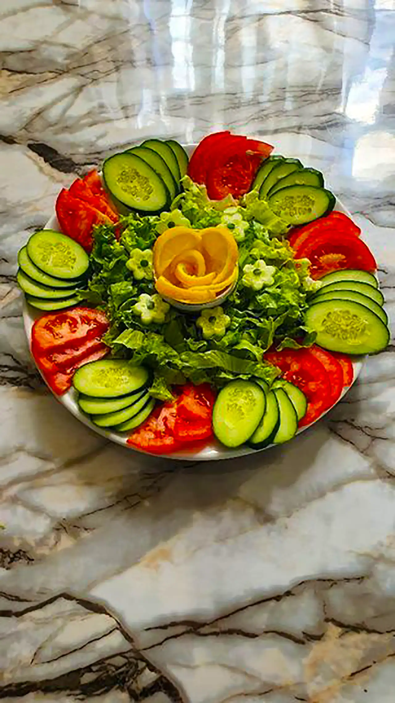 دیزاین سالاد کاهو