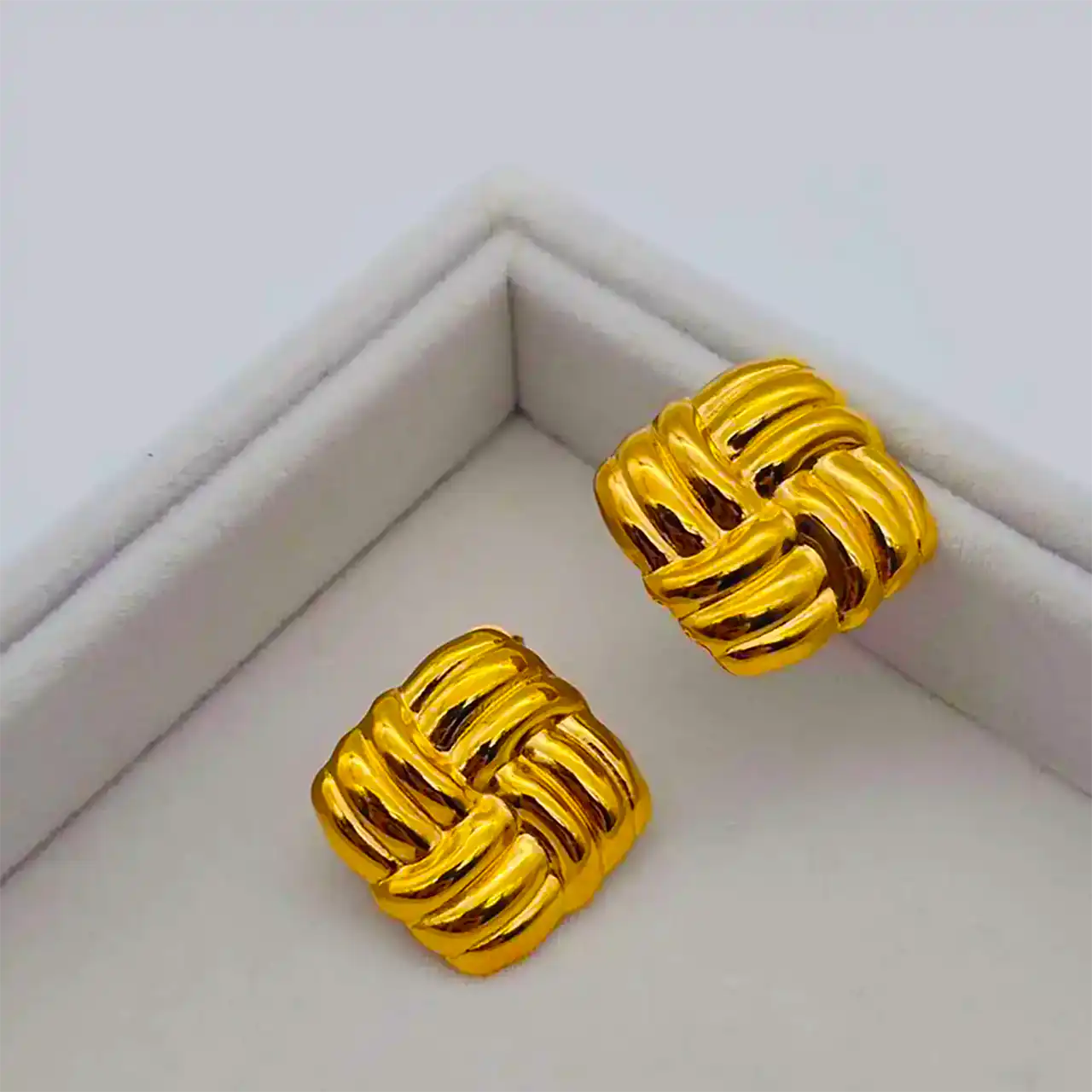 گوشواره میخی شیک