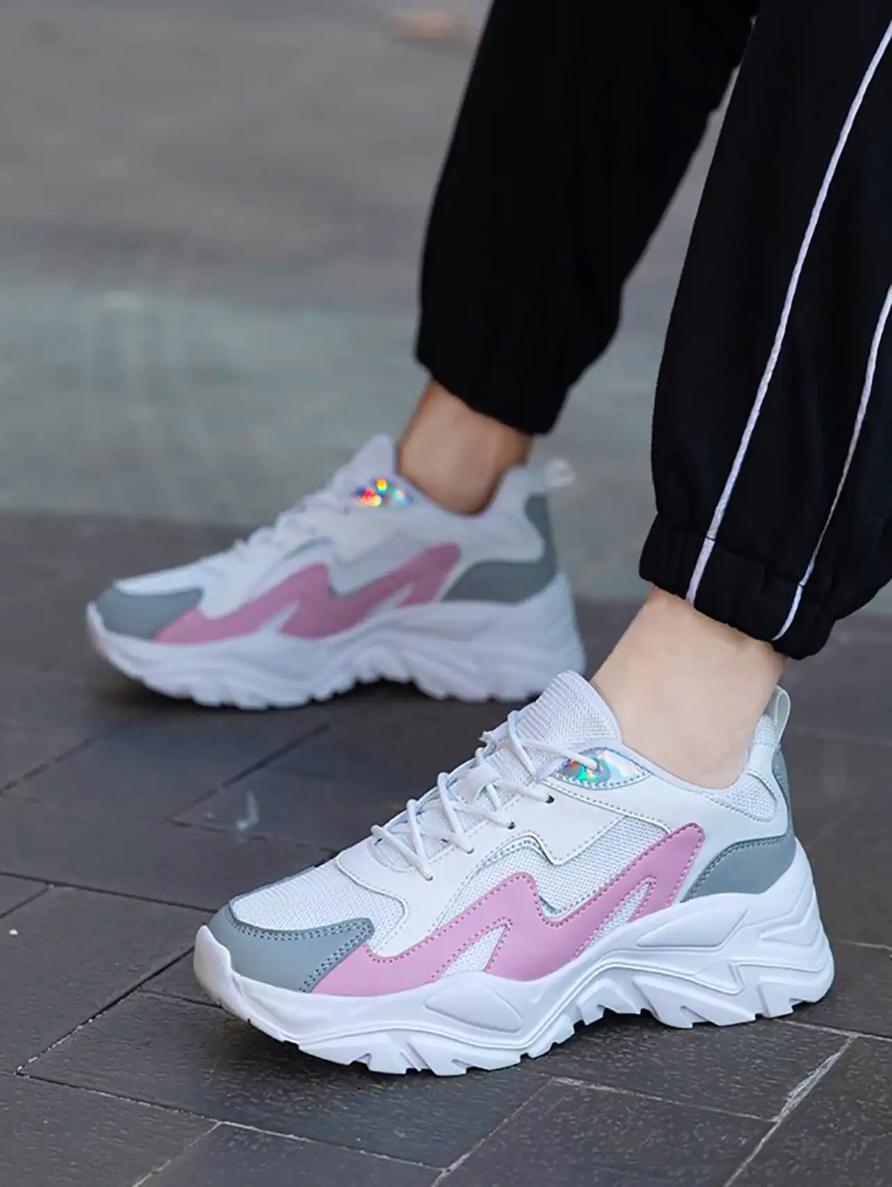 کتونی اسپرت شیک