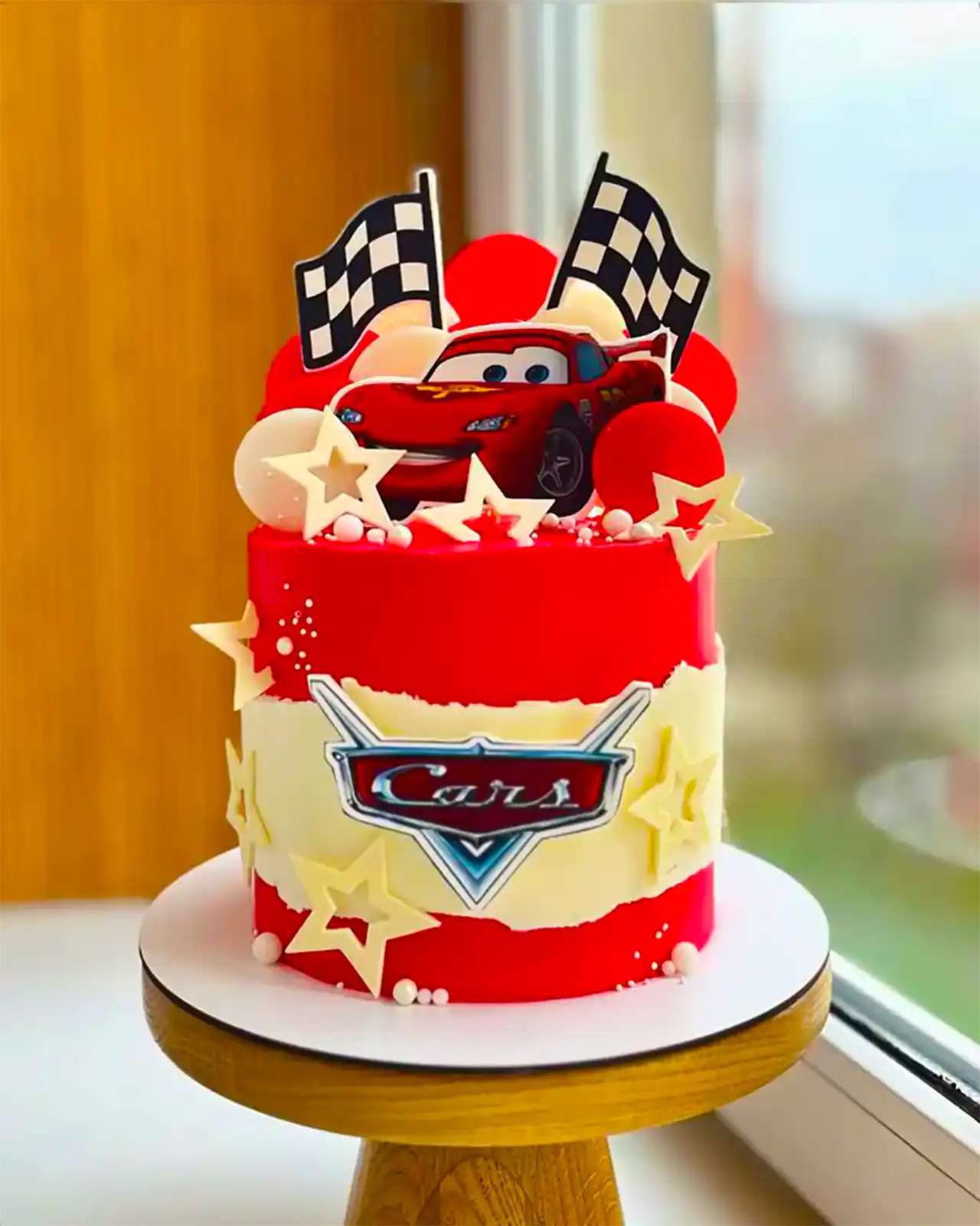 کیک تولد مک کویین