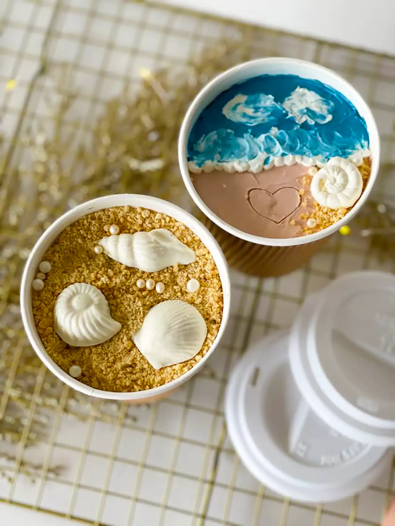 کیک لیوانی مینیمال