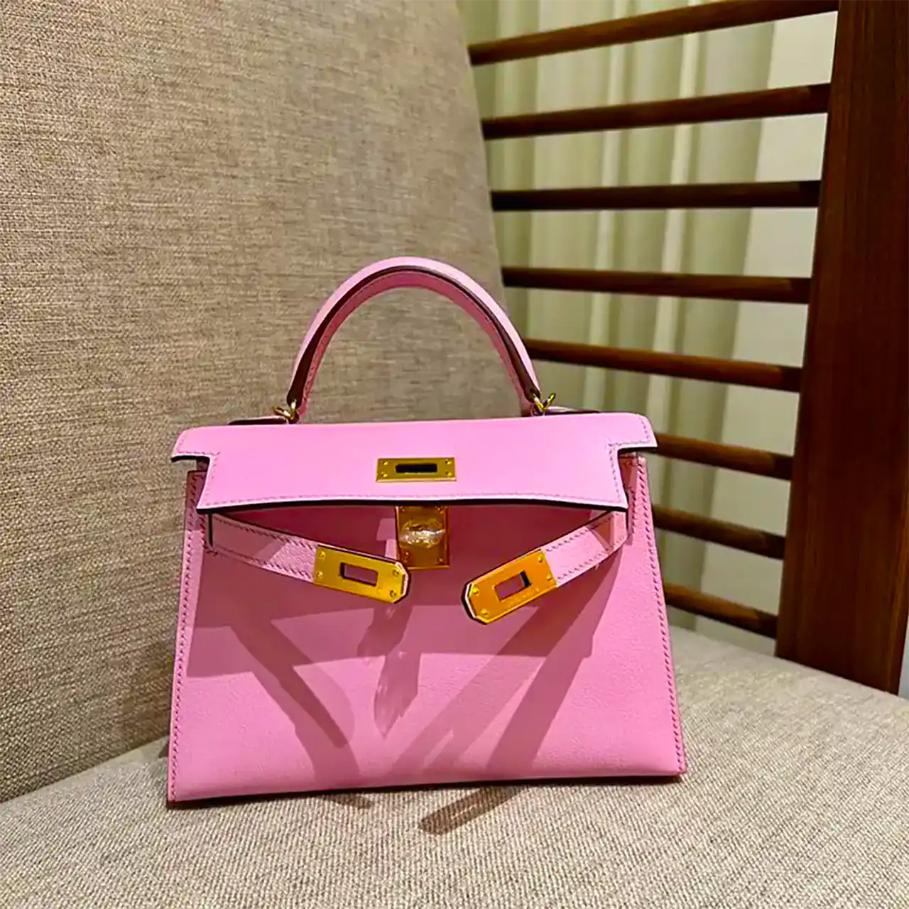 کیف دوشی صورتی