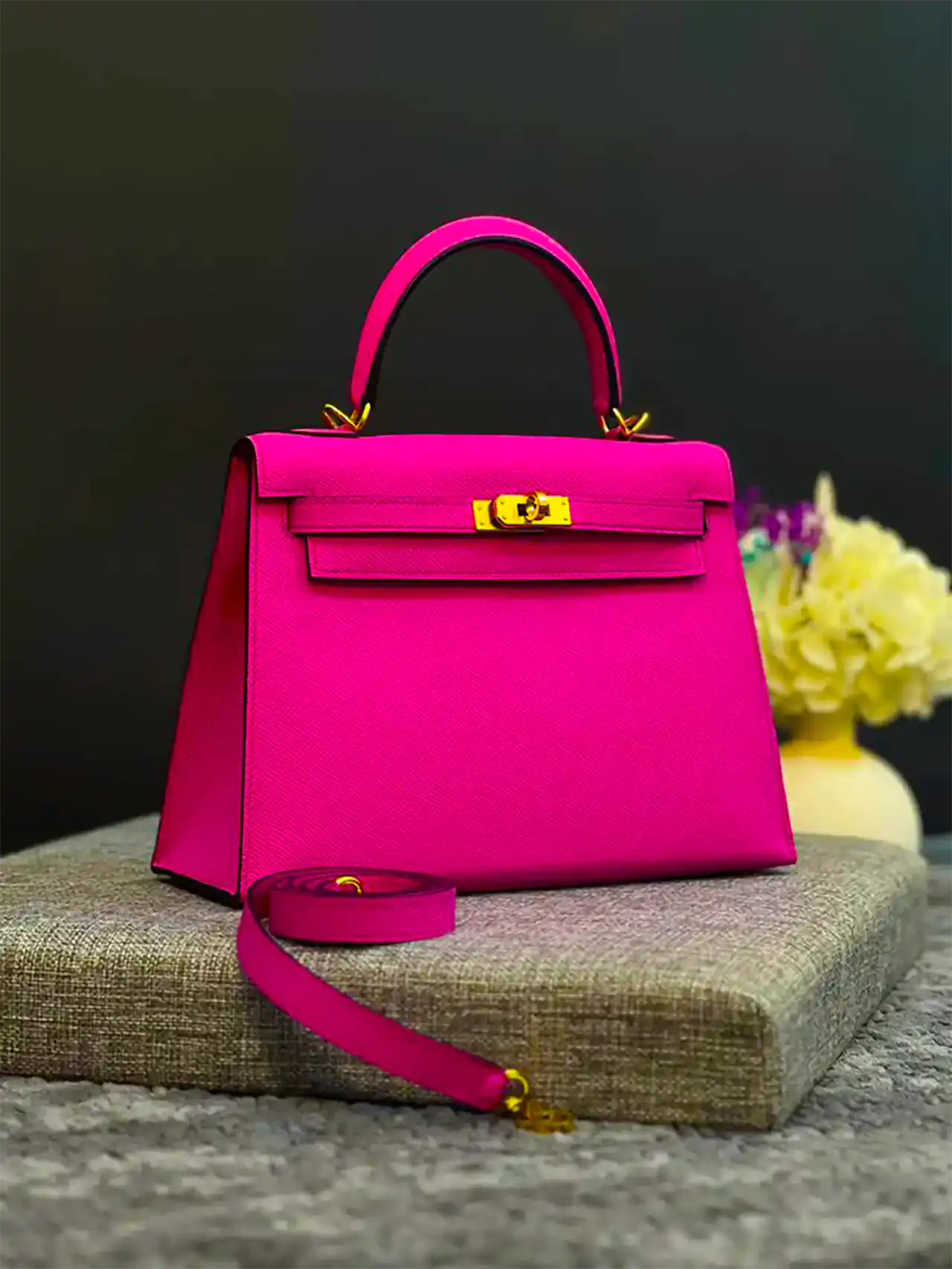 کیف دوشی صورتی