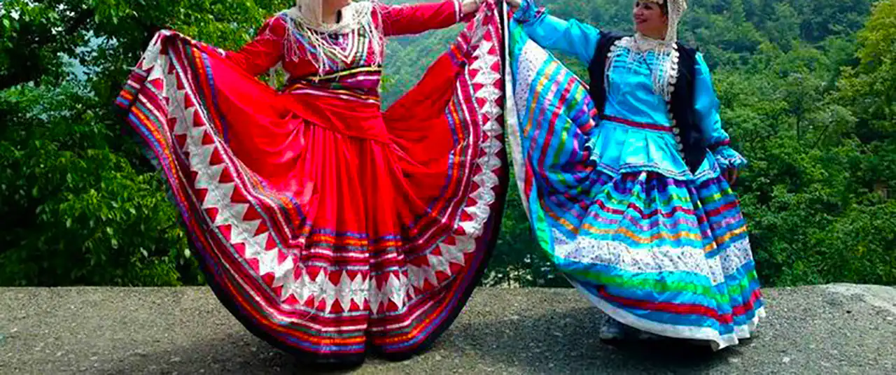 لباس محلی زنانه گیلکی شیک