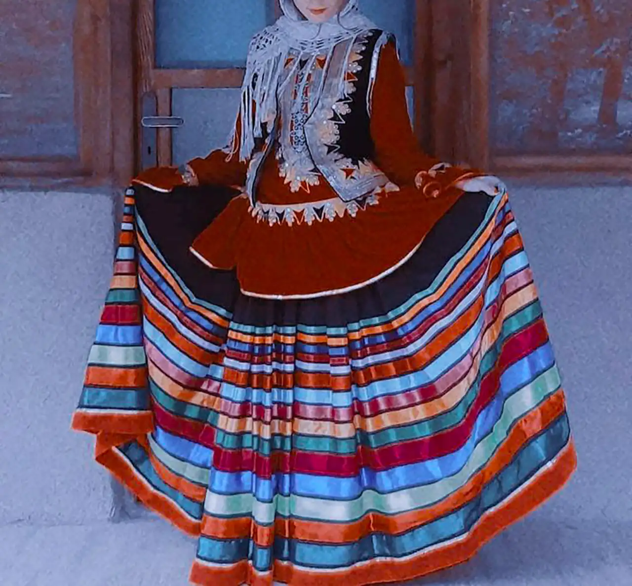 لباس محلی زنانه گیلکی شیک