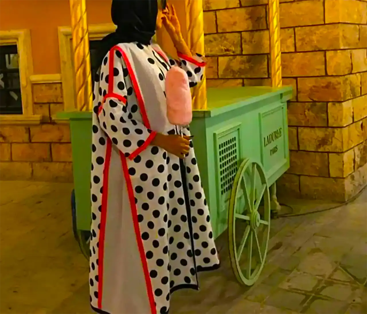 مانتو جوان پسند