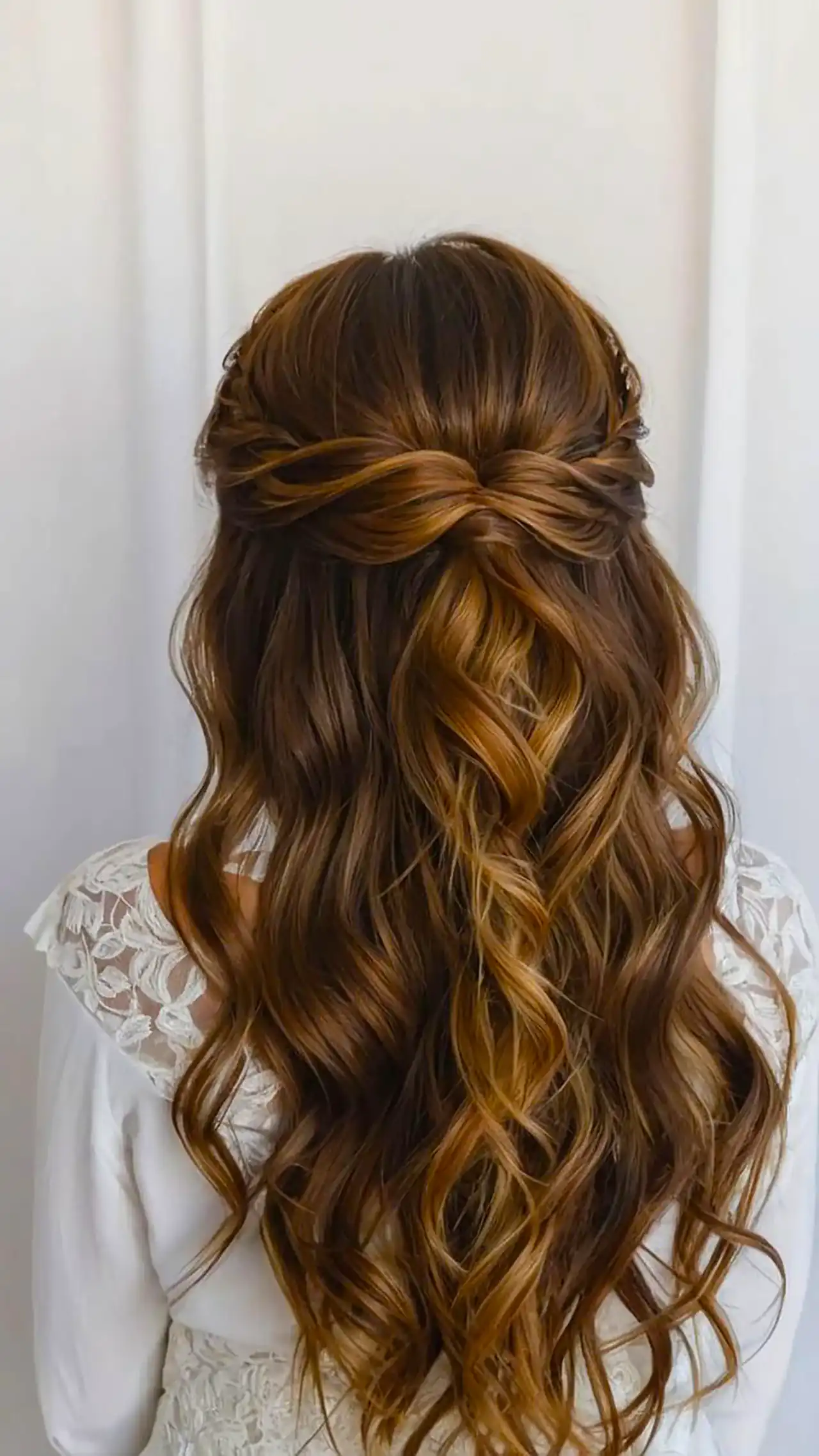 شینیون مو بلند باز