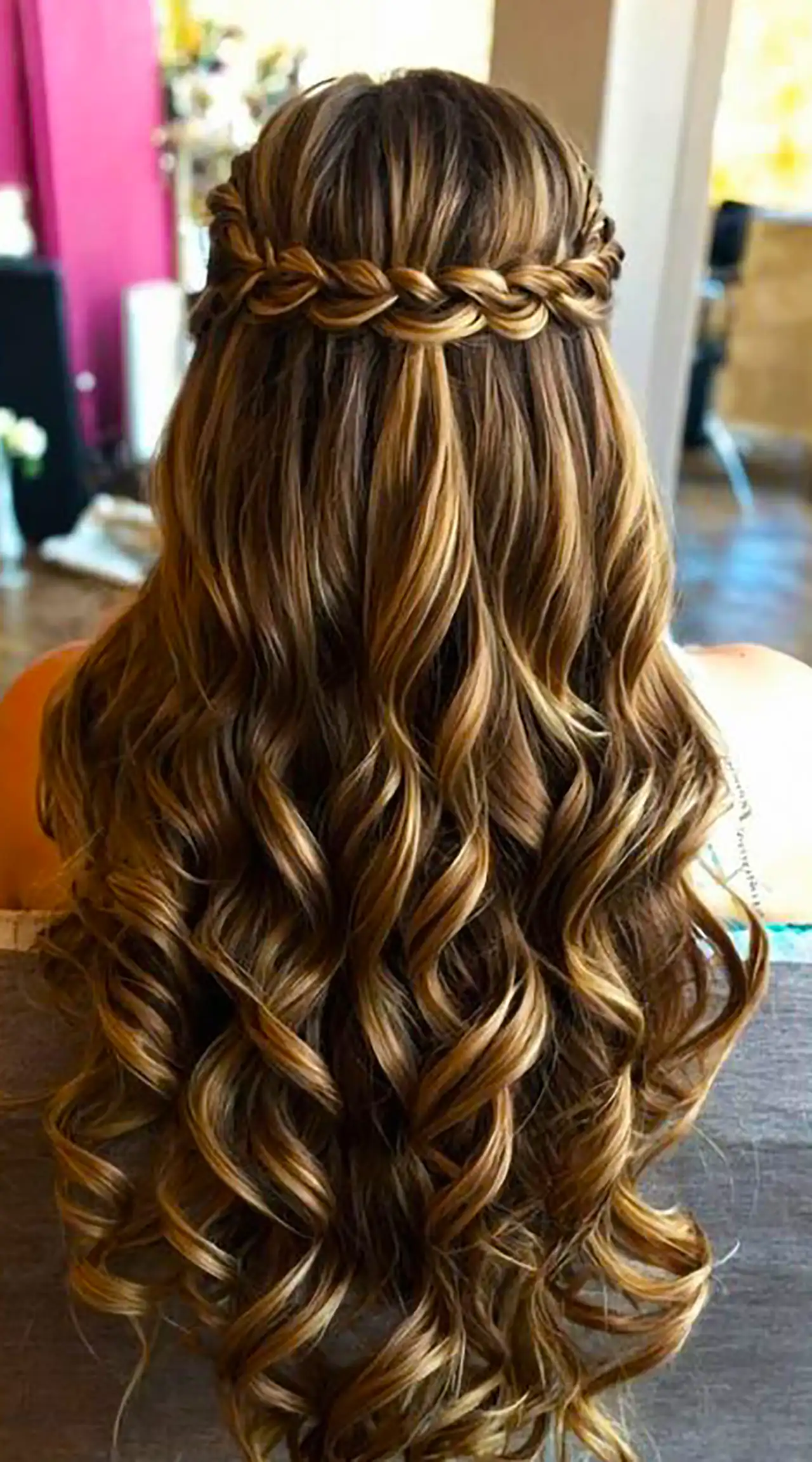 شینیون مو بلند باز